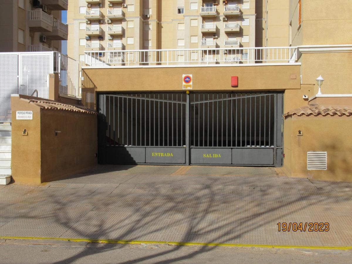 Playa Paraiso - Penthouse Apartment - Secure Free Parking And Wifi Картахена Экстерьер фото